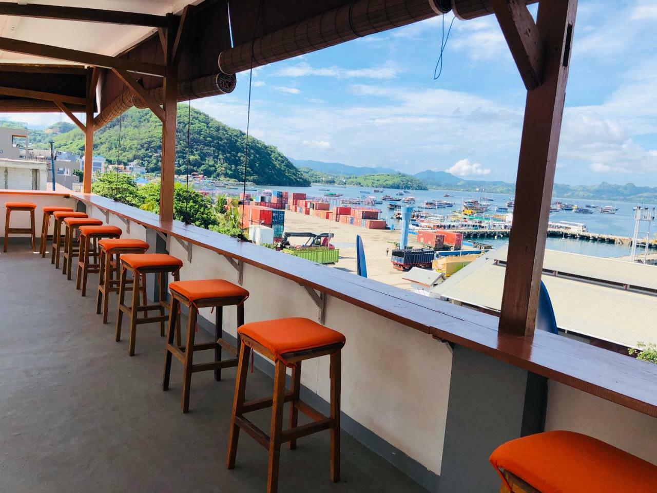 Blue Ocean Hotel Labuan Bajo Luaran gambar